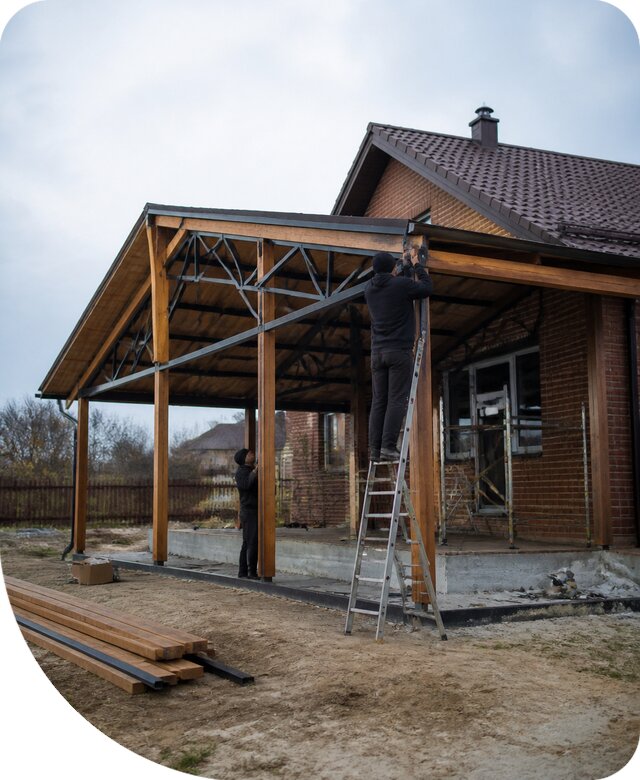 Пристройка навеса к дому и участку в Искитиме под ключ